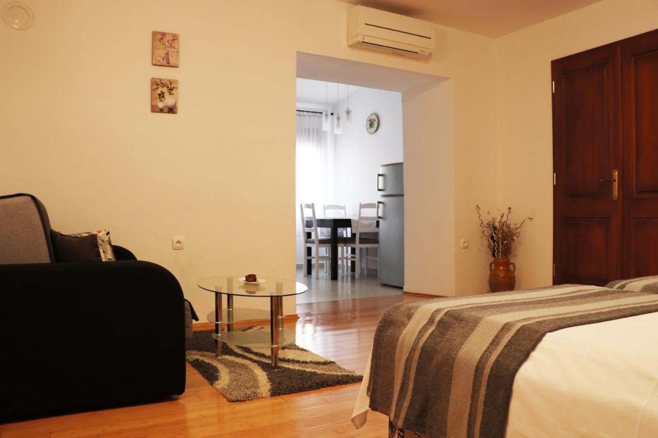 Apartman Ana Skradin Exteriör bild